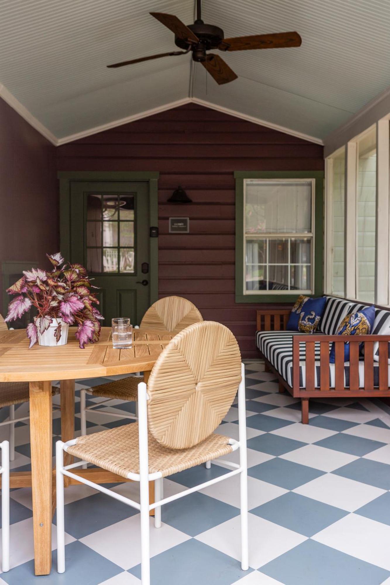 The Menagerie Bed & Breakfast Фредериксбург Екстериор снимка
