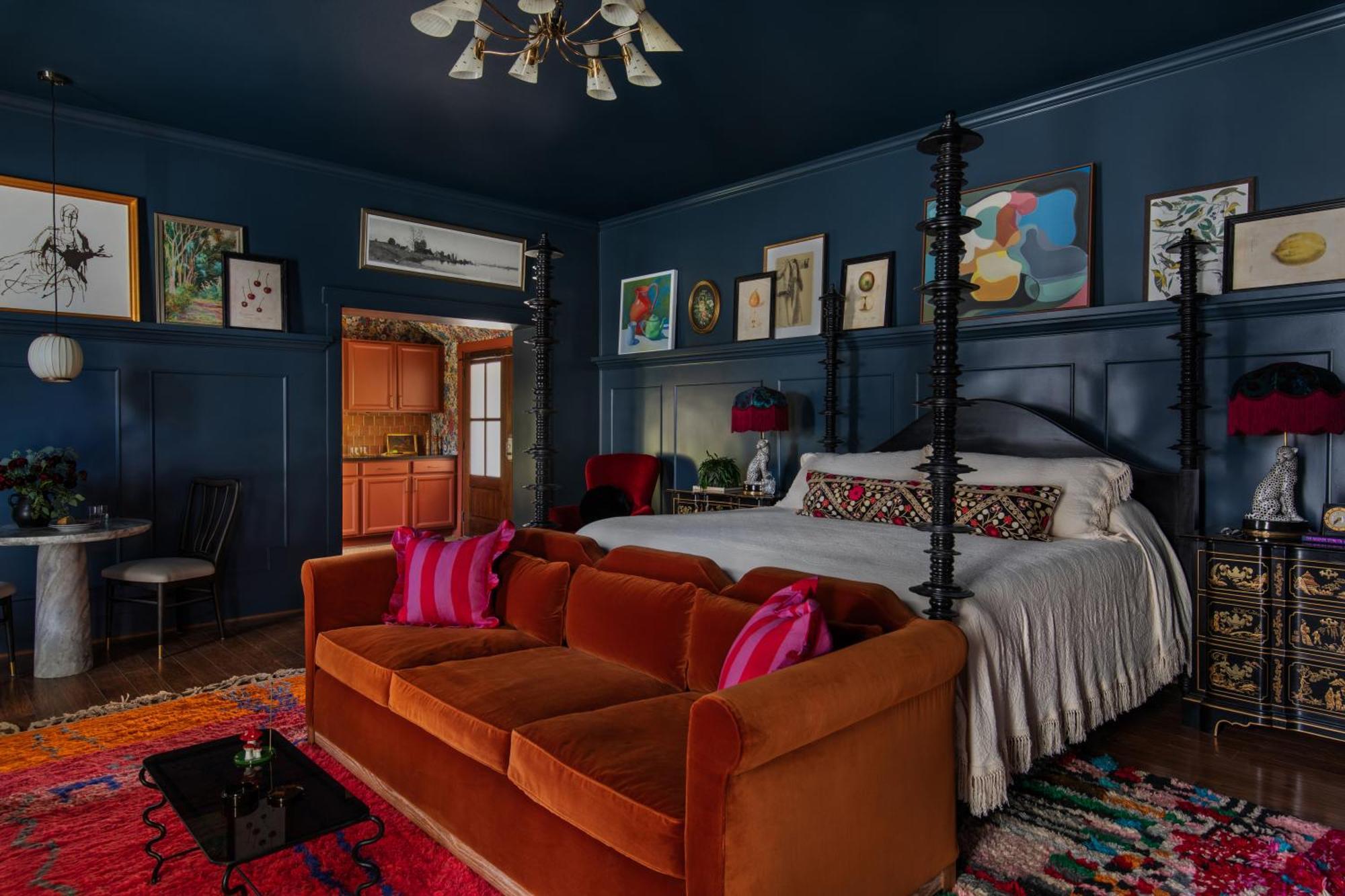 The Menagerie Bed & Breakfast Фредериксбург Екстериор снимка